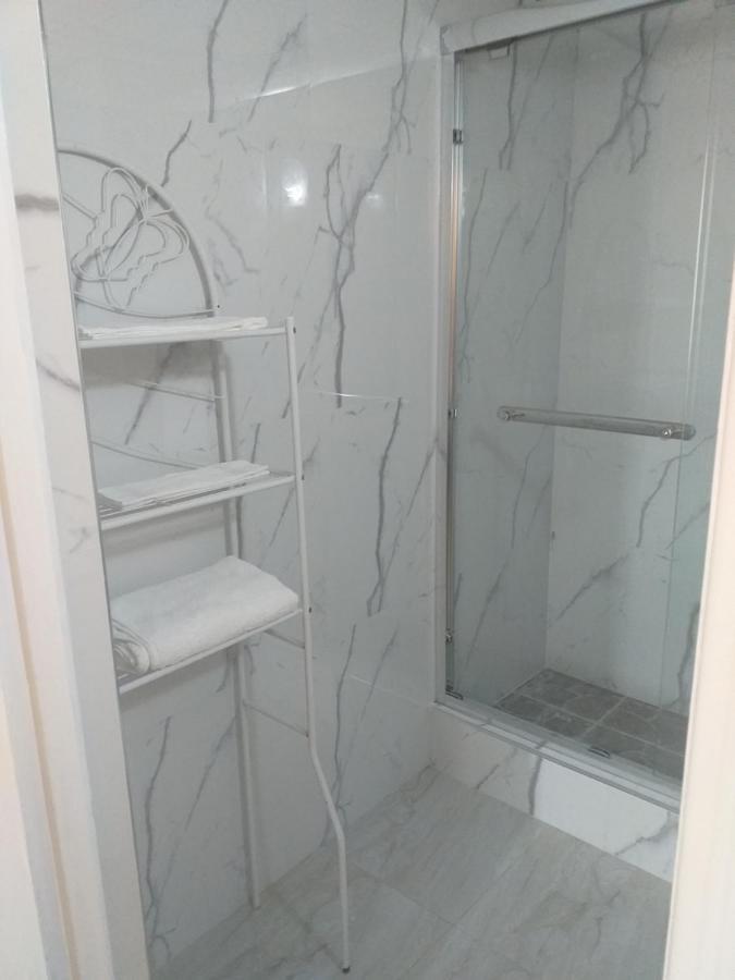 Rooms By The Pool Kingston Ngoại thất bức ảnh